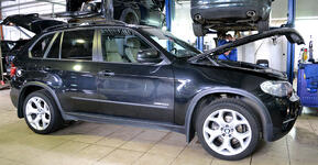 Замена маслосъемных колпачков BMW X6